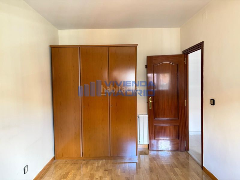 Foto 2822a625-fc9f-40ac-8ff7-05b8b10f1274. Piso en Portazgo Madrid