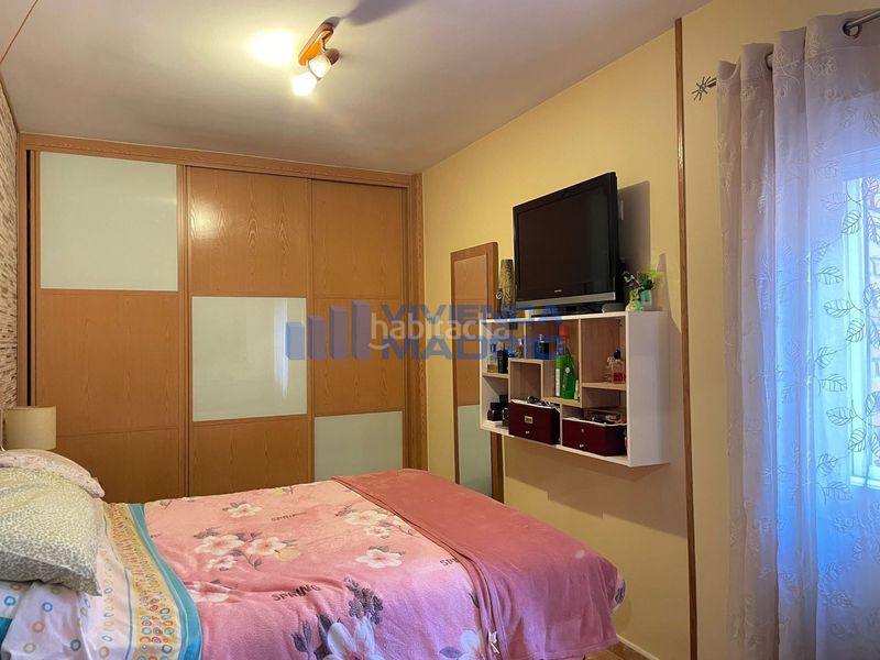 Foto 4096070d-8456-43c3-ae10-d33e7075d2ec. Flat with heating in Portazgo Madrid