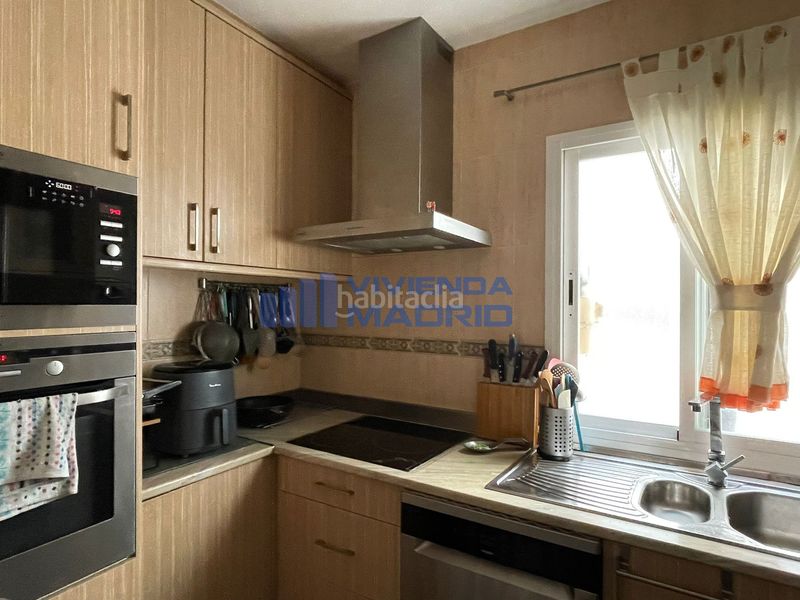 Foto 6eef1251-cd5e-490c-b0d8-9bfebdff60f2. Flat with heating in Portazgo Madrid