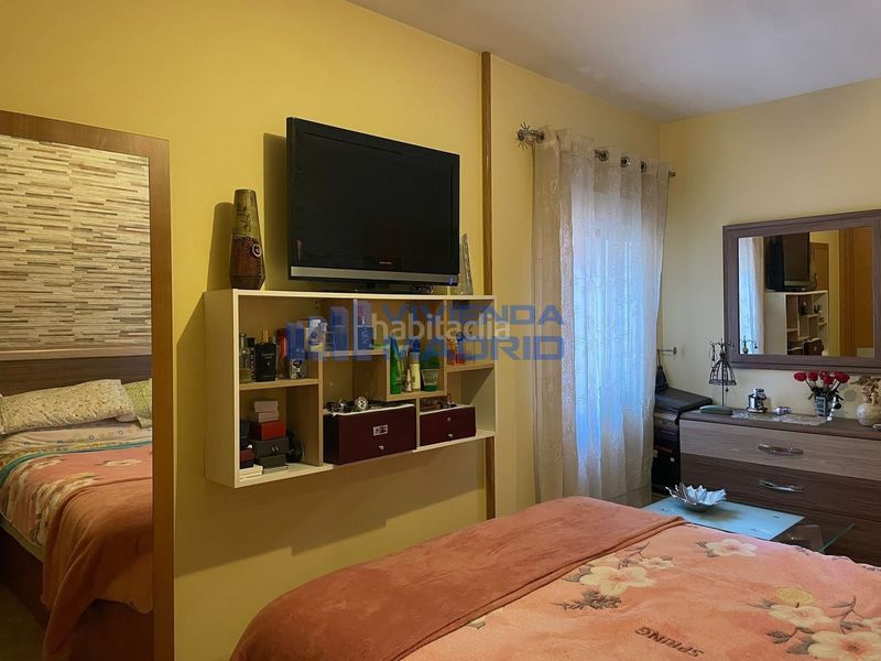 Foto d0db7029-d9c2-47a4-ade6-9c5be2cfc80e. Flat with heating in Portazgo Madrid