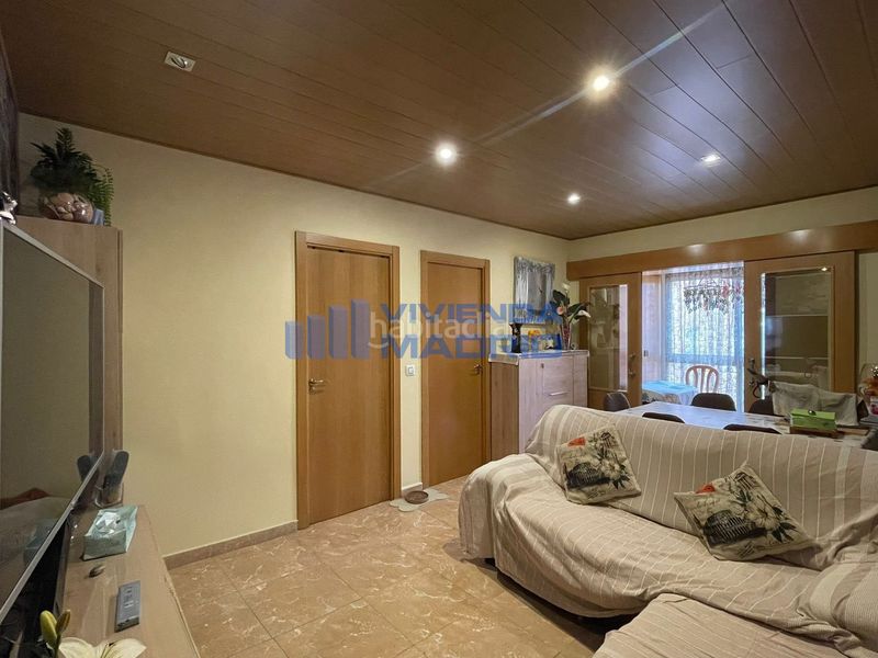 Foto 47ba3421-8247-490b-bb2b-091e8f53e39a. Piso en Portazgo Madrid