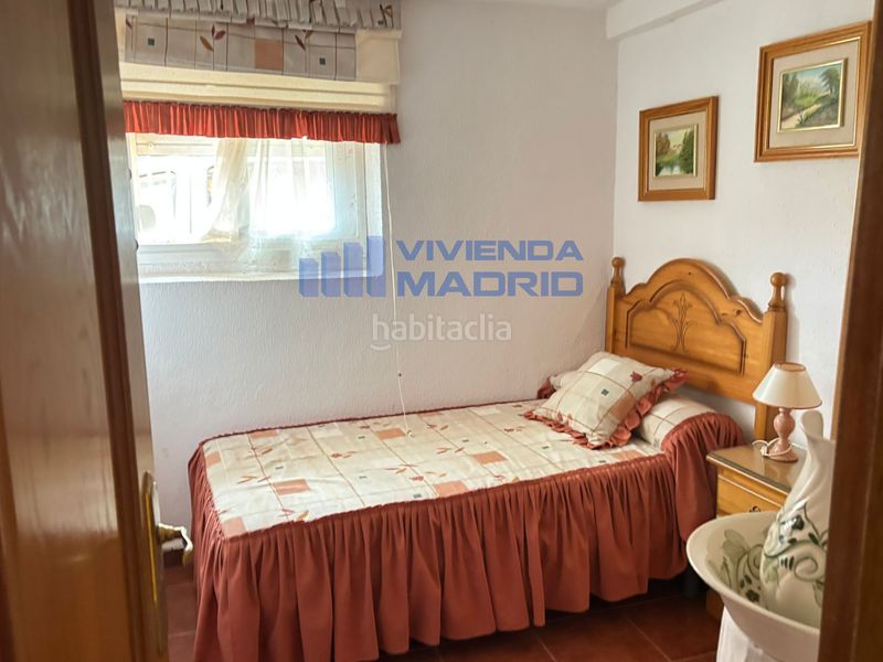 Foto cb797c6b-e489-45d7-91f7-873d59b41c8a. Maison avec parking dans Negredo