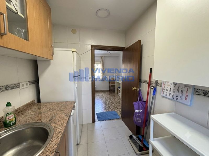 Foto a9d41f96-4451-44dc-8faa-8c5cb3307ecc. Pis a Portazgo Madrid