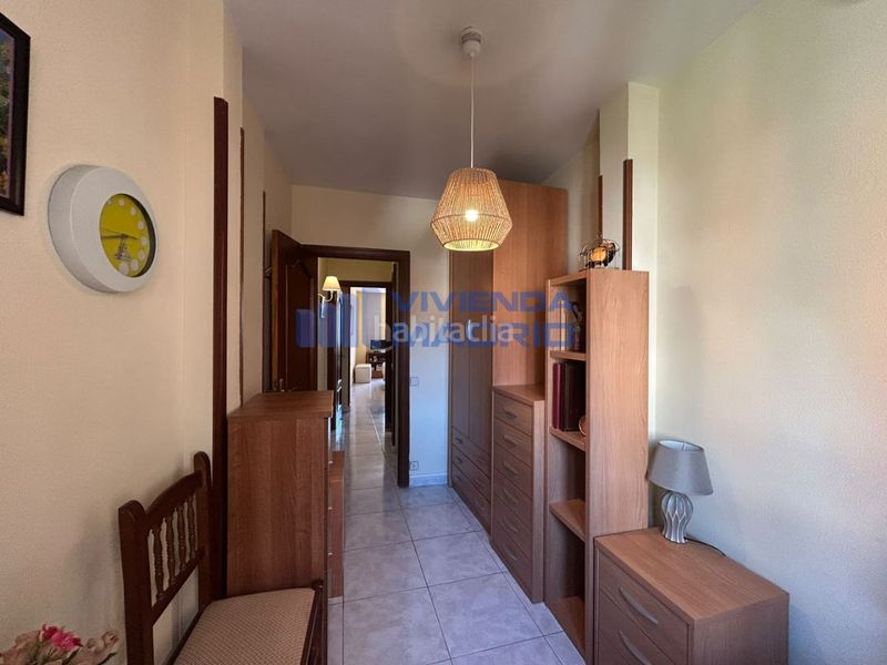 Foto d0fbef9d-3902-4ace-a7d2-9aa130a3a1d9. Flat in Portazgo Madrid