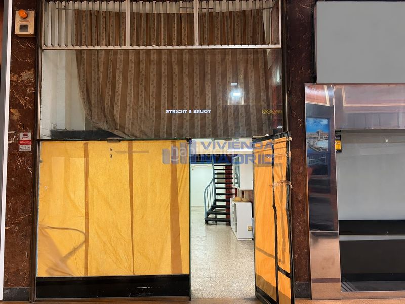 Foto ac292201-eba1-4bbc-9854-ee0a6f7237a0. Local comercial a Palacio Madrid