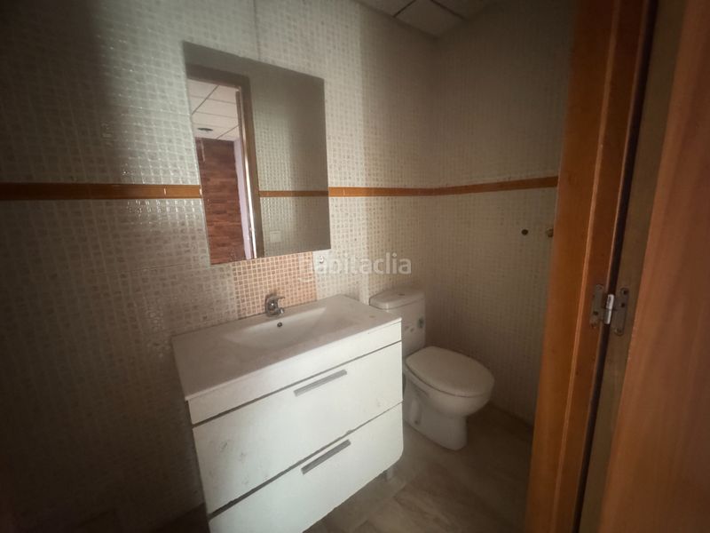 Foto d6a9b646-afae-4266-a081-439d9d80cba0. Casa adossada amb aparcament a Arbeca