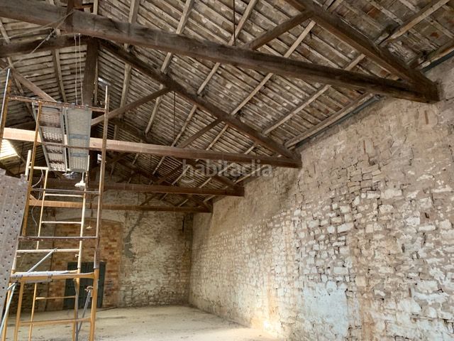 Foto 60a842a7-b821-44b4-8d2b-adcf9f23f789. Local comercial en Tàrrega
