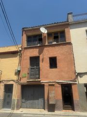 Casa adosada  Carrer sant jordi. ¡¡ oportunidad  oportunidad !!