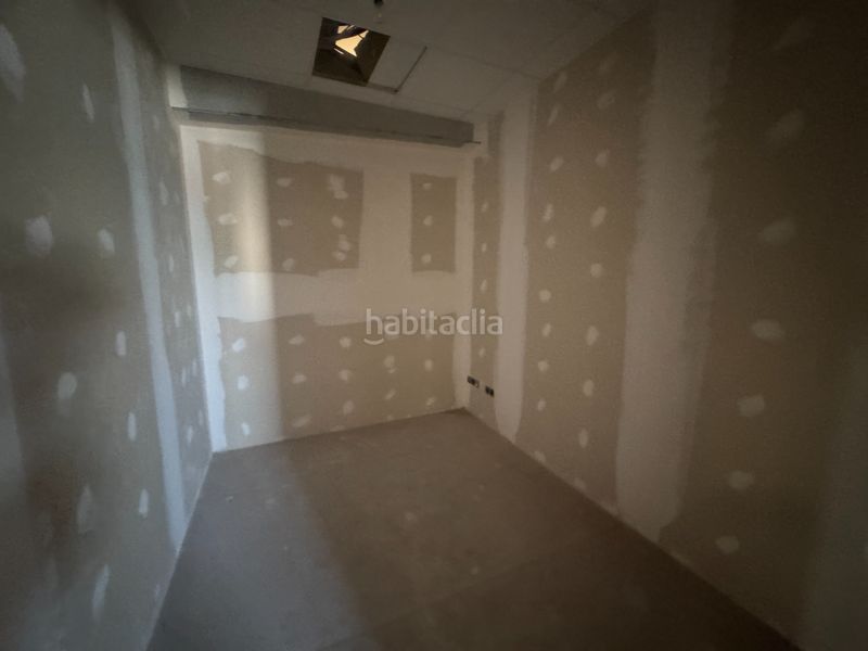 Foto b7cd0737-0ea3-4a93-aecf-b2e57c7b34f6. Nau industrial a Tàrrega