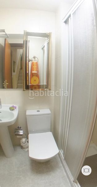 Foto a27f821c-54f2-4c1b-86ce-a680e66cffcb. Casa amb aparcament a Bellpuig