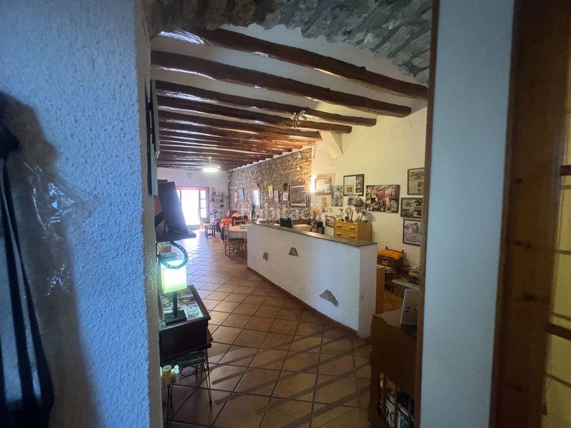 Foto ef3b2e7b-8aea-4917-b7c1-a2896c075349. Casa amb aparcament a Sant Ramon