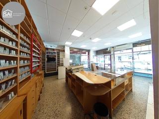 Local Comercial  Aurlia. Local esquinero exterior