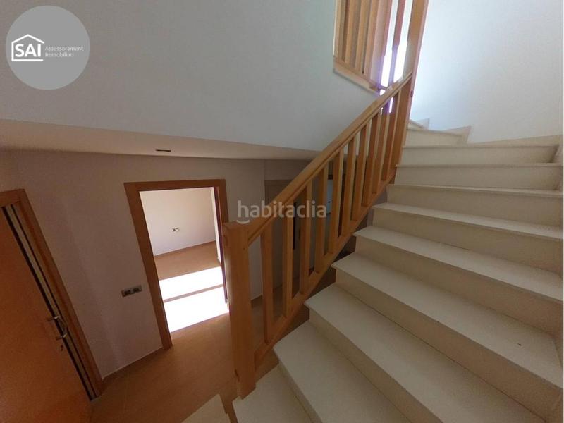 Foto 5b2f6f86-fc2e-46db-ba83-1b6200d90a6f. Casa amb calefacció aparcament a Sentmenat