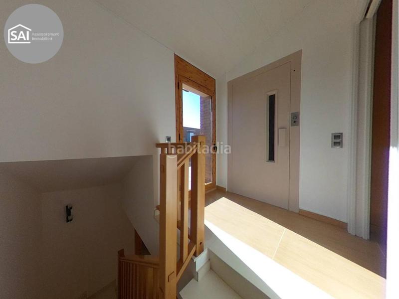 Foto 828bb872-43d7-452f-8625-85aaba31ff59. Casa amb calefacció aparcament a Sentmenat