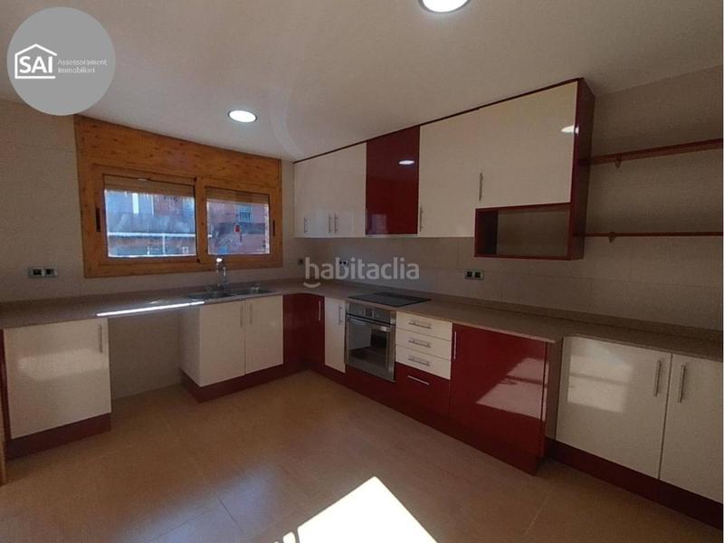 Foto d0883740-0fd2-4639-b4ec-f585108a7431. Casa amb calefacció aparcament a Sentmenat