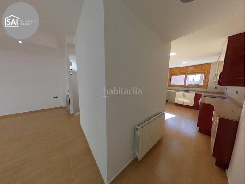 Foto ecb0c845-89d2-40f1-b50a-aa64effcff1b. Casa amb calefacció aparcament a Sentmenat