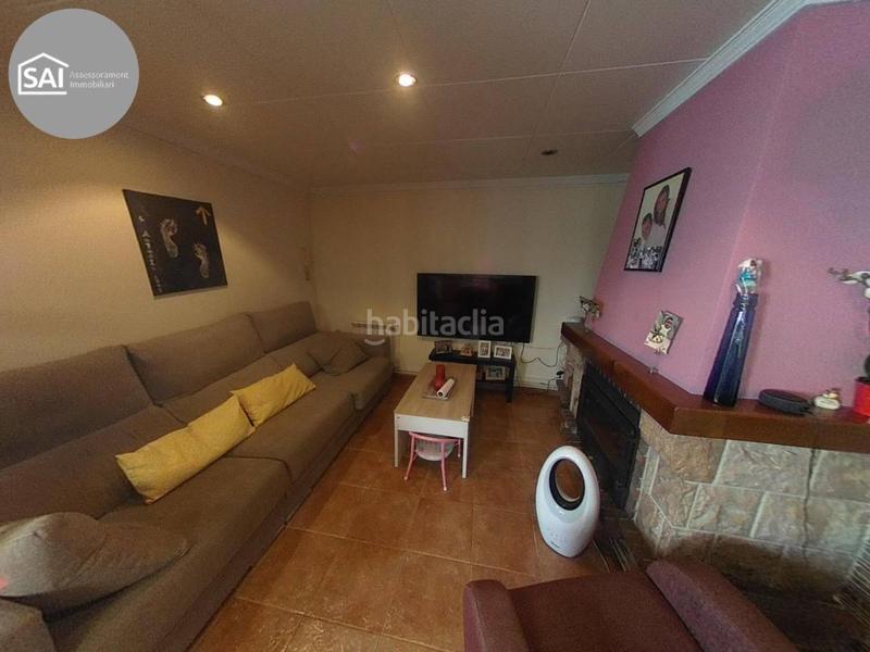 Foto cdd56cee-19ed-4a50-a46f-d24e5ecc2e30. Casa amb calefacció a Campoamor Sabadell