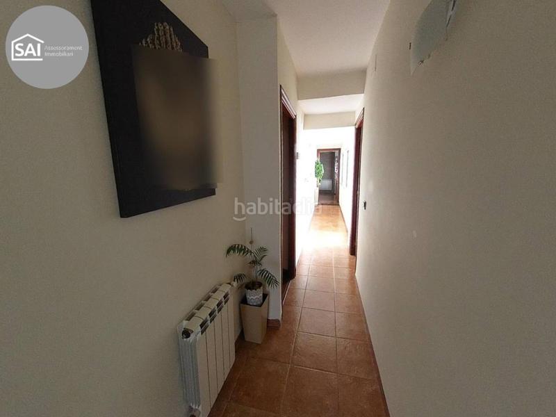 Foto f2223994-9017-4468-8648-d2fbbfc9b5c1. Casa amb calefacció a Campoamor Sabadell