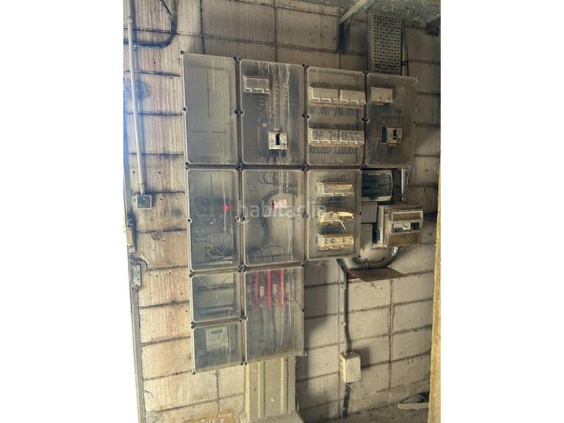 Foto b10ea1e9-87ac-4933-8db8-ea62494dcf09. Alquiler nave industrial 525m2120m2 de patio en Palau-solità i Plegamans