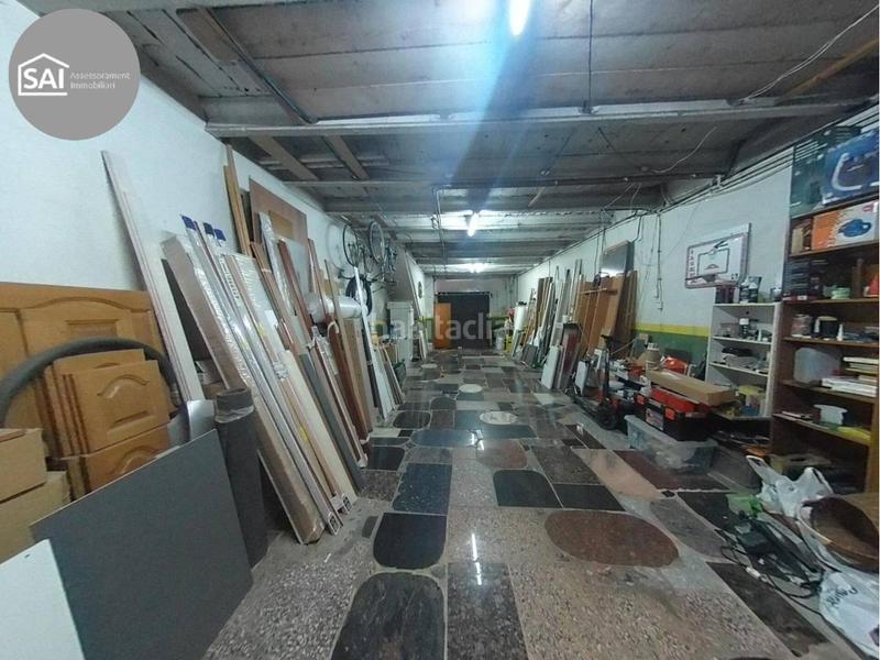 Foto 23ddb693-bd9a-445b-8943-07f4546cd68b. Casa amb calefacció aparcament a Creu de Barberà Sabadell