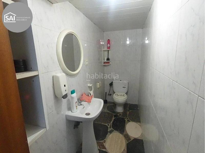 Foto 851e4e3c-310c-424a-b357-a1af104af25c. Casa amb calefacció aparcament a Creu de Barberà Sabadell