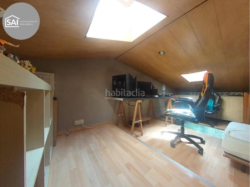 Foto 8fa9f2d2-12c1-4284-9039-415dce7a158e. Casa amb calefacció aparcament a Creu de Barberà Sabadell