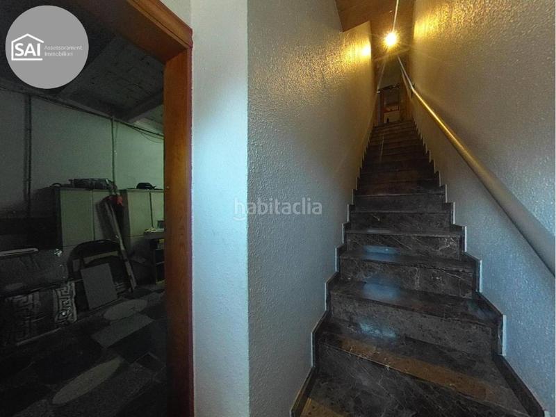 Foto b4a67230-8d4c-4273-be7c-0f1780d0c33d. Casa amb calefacció aparcament a Creu de Barberà Sabadell