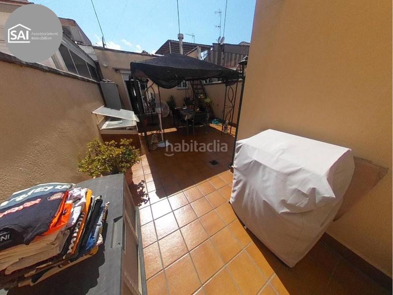 Foto bb2c5397-8fca-477f-981a-1ecc602ae385. Casa amb calefacció aparcament a Creu de Barberà Sabadell