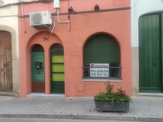 Miete Geschäftsraum  Riera salvet. Local en el centro poblacion