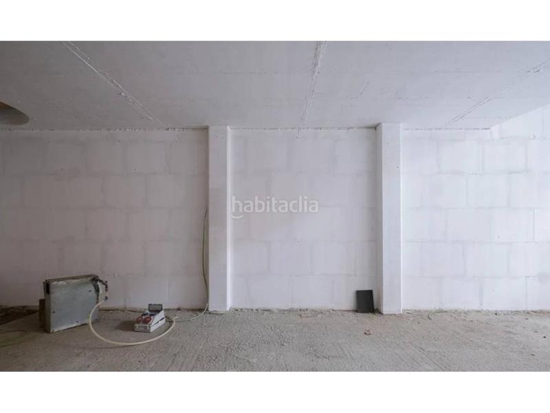 Foto 22d3a662-66d9-44e4-8e05-f3e7ab050ebb. Local comercial a Centre Cornellà de Llobregat
