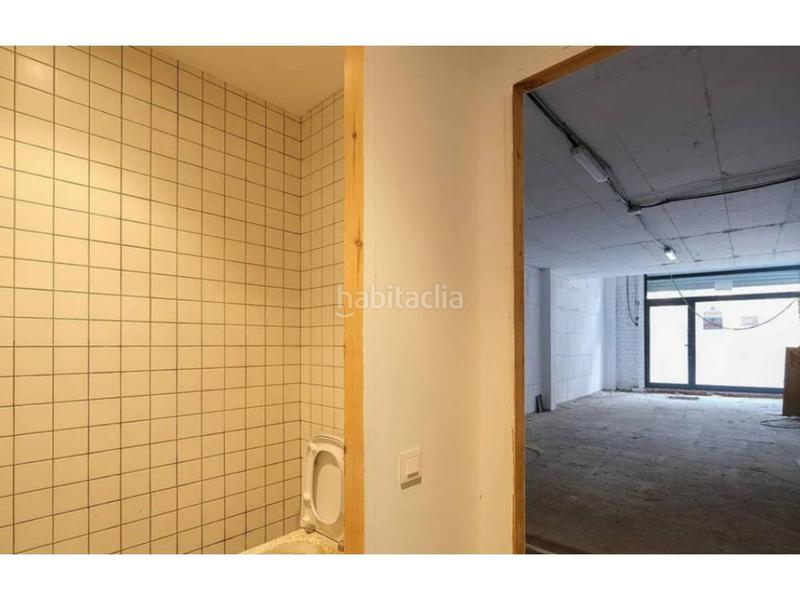 Foto 5f0b9b8d-1bfb-478a-bdce-5877d8e69f56. Local comercial a Centre Cornellà de Llobregat