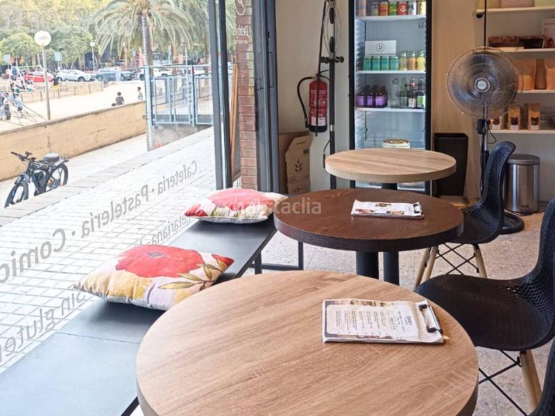 Foto 3f4140ac-e529-42cf-821b-b5faafed6bce. Pas-de-porte local commercial dans Provençals del Poblenou Barcelona