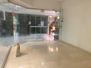 Locale commerciale  Gràcia. Local en venta en paseo de gracia