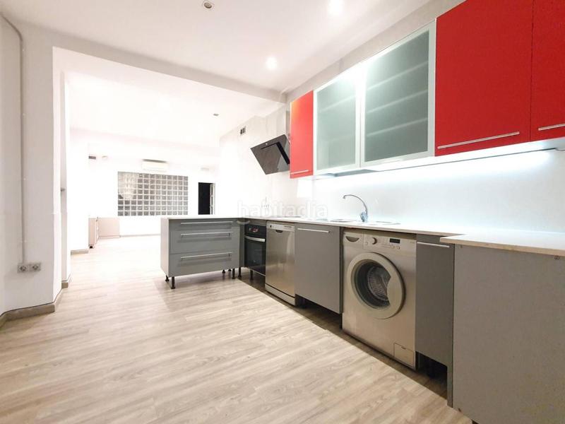 Foto 3ae68e42-45cc-4831-87a1-a487e0a2cdb3. Locale commerciale in Carmel Barcelona