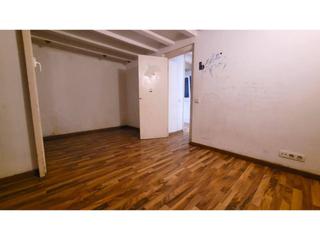 Local Comercial  Joaquín costa. Piso y local en venta en ciutat vella