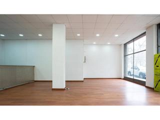 Local commercial  Camp arriassa. Local comercial en venta en la pau