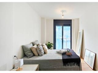 Pis  Campfaso. Piso con patio en venta en cornella