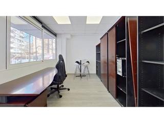 Oficina  Verdum. Oficina en venta en nou barris