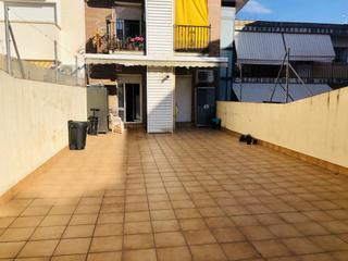 Appartement  Constitucion. Piso en venta con amplia terraza en casteldefells