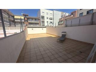 Appartement  Constitucion. Piso en venta con amplia terraza en casteldefells