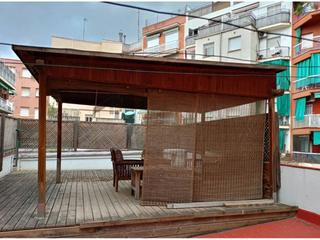 Appartement  Marquesa de caldes de montbui. Oportunidad única en el guinardó! piso con gran terraza privada