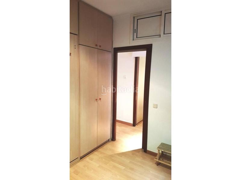 Foto 4388f63d-6ba1-473b-ad57-e523ad731380. Etagenwohnung mit heizung in Guinardó Barcelona