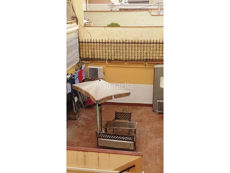 Foto acc5faca-f074-496e-9a7b-06978bbb842c. Etagenwohnung mit heizung in Guinardó Barcelona