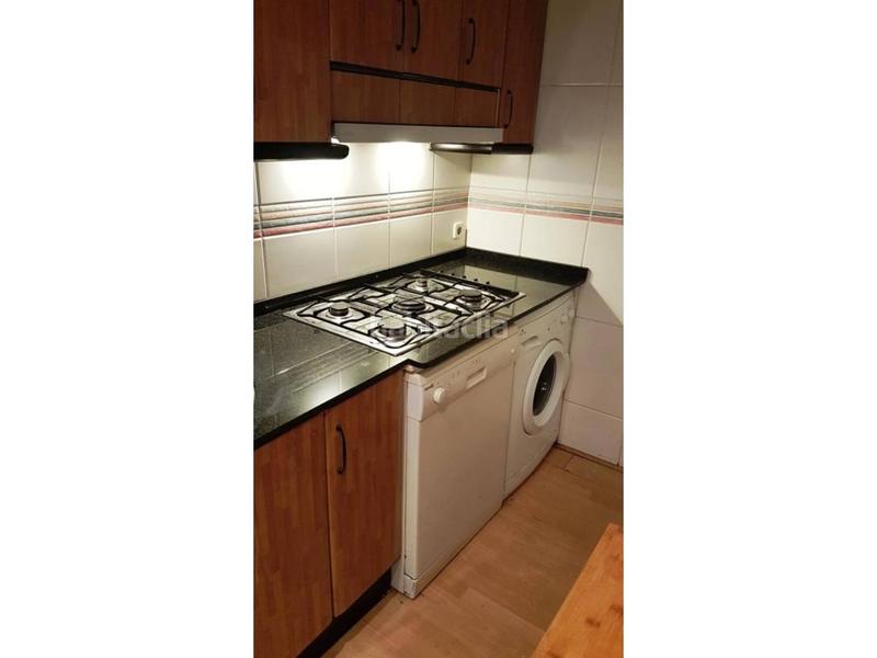 Foto b31f3f2d-c799-4eeb-a734-524e85f7e980. Etagenwohnung mit heizung in Guinardó Barcelona