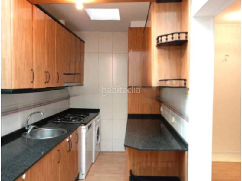 Foto c01594f7-4959-4871-b681-1e344efb5a84. Etagenwohnung mit heizung in Guinardó Barcelona