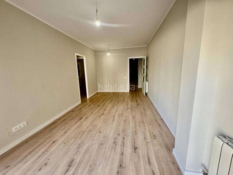 Foto 3abaf200-ec21-4ed4-8b6c-6f032b628ce1. Flat in Sagrada Família Barcelona