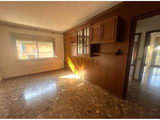 Appartement  Hierbabuena. Piso en venta con balcon y parking en hospitalet de llobregat