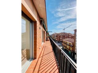 Appartement  Constitució. Piso en venta en rentabilidad en castelldefels