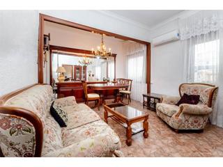 Pis  Garrofers. Piso en venta en el encantador barrio del guinard