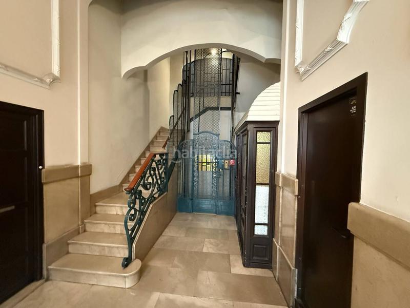 Foto 95a2b25b-7eba-414e-aff6-bf89f8dfde68. Location bureau dans Vila de Gràcia Barcelona